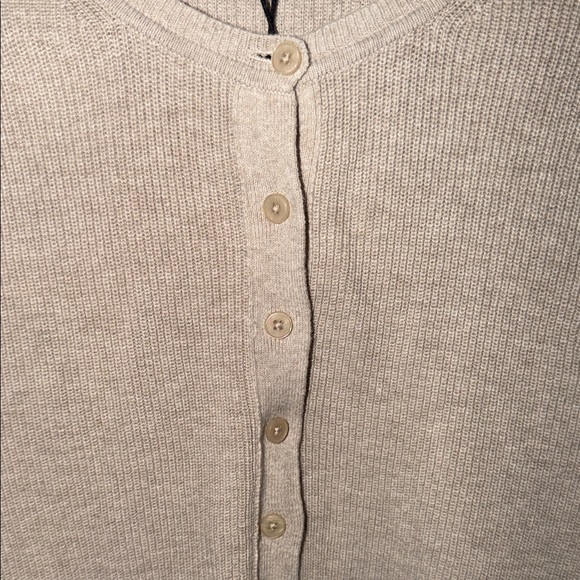 White + Warren Light Tan Button-Down Women's Shirt NWT Cotton blend Cardigan - Picture 4 of 11
